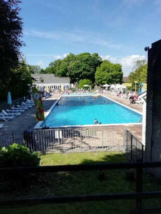2 Bed Villa With Full Use Of Site Facilities New Quay Exterior foto